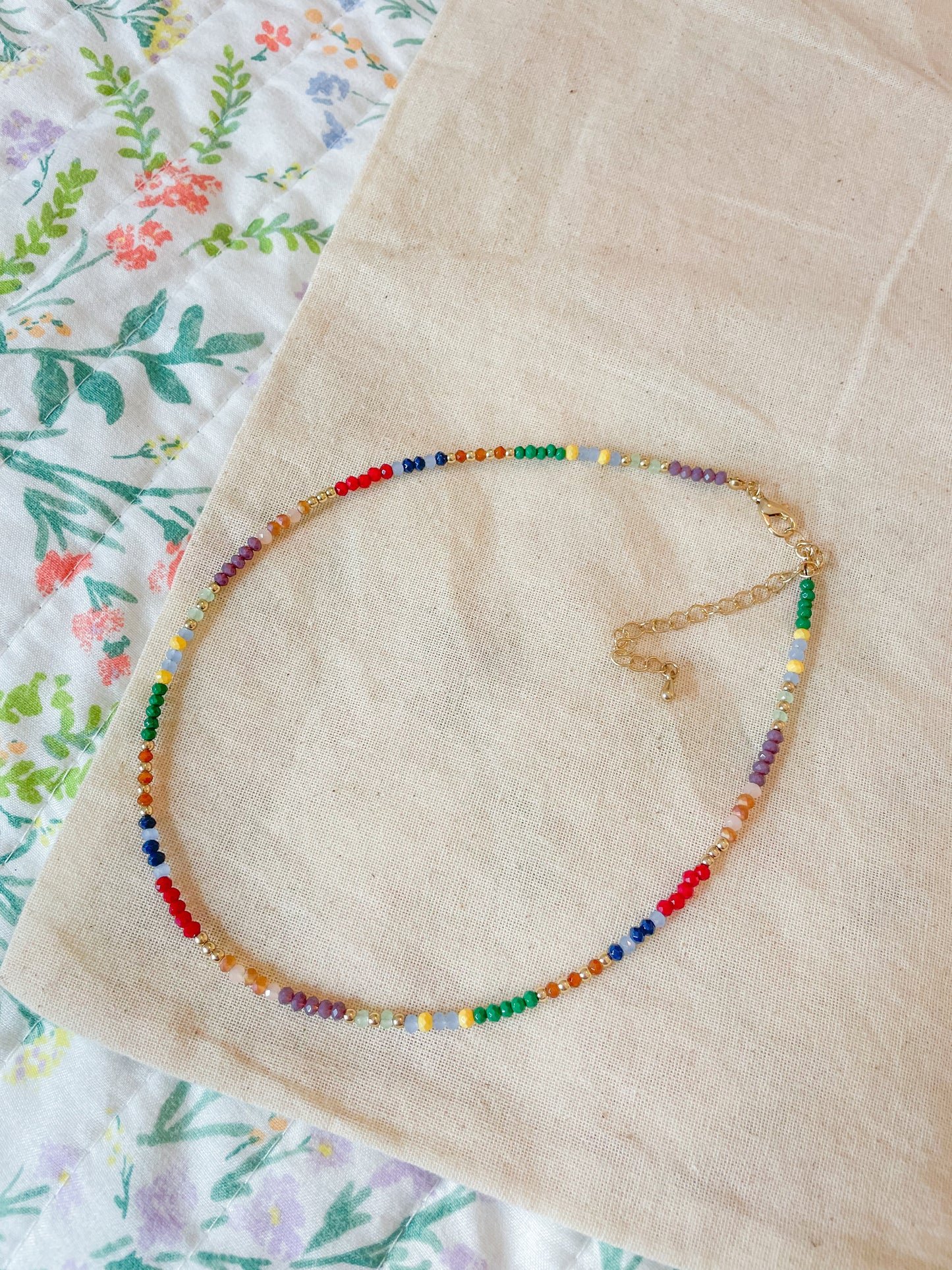 daydream rainbow choker