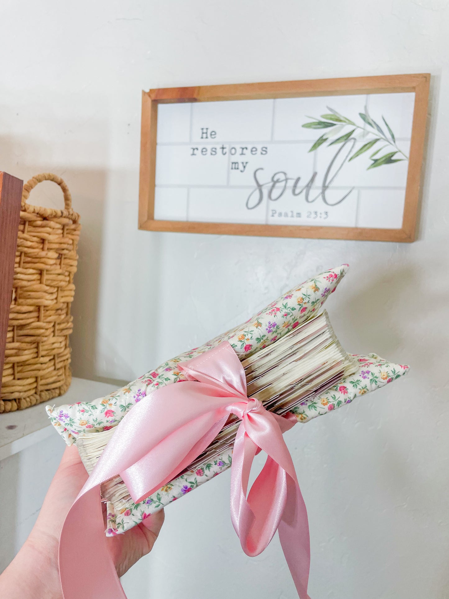 Quilted Bible Verse Cover – Pink Ditsy Floral Fabric with Ribbon Closure