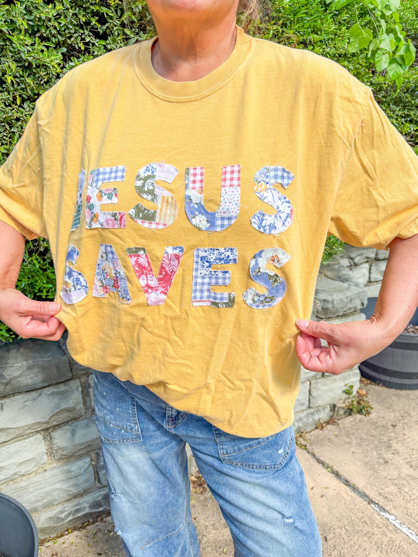 Jesus saves patchwork tee