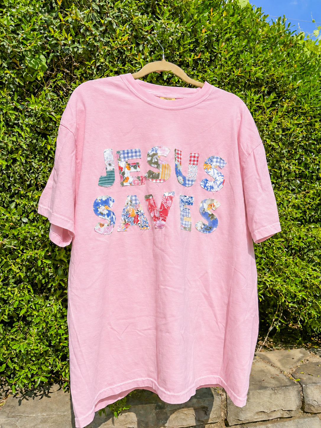 Jesus saves patchwork tee