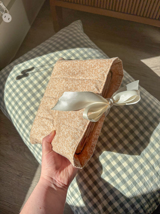 Ditsy Floral Cream And Light Brown Bible Bag